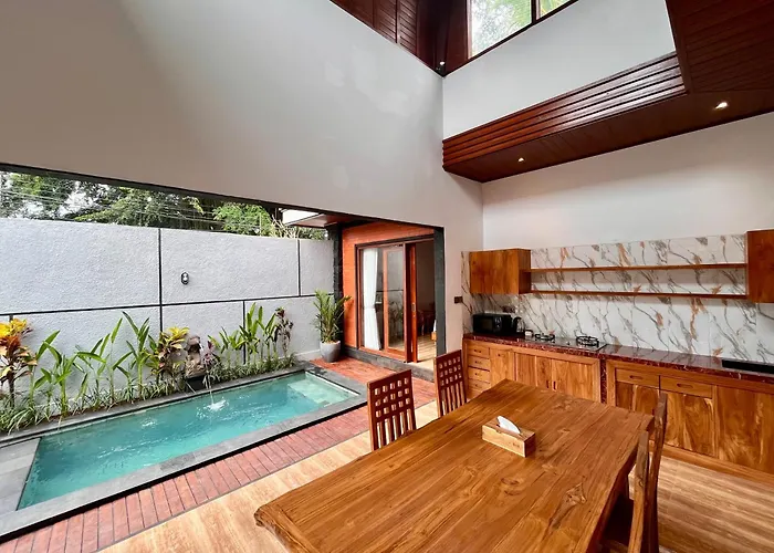 Villa Dinar *